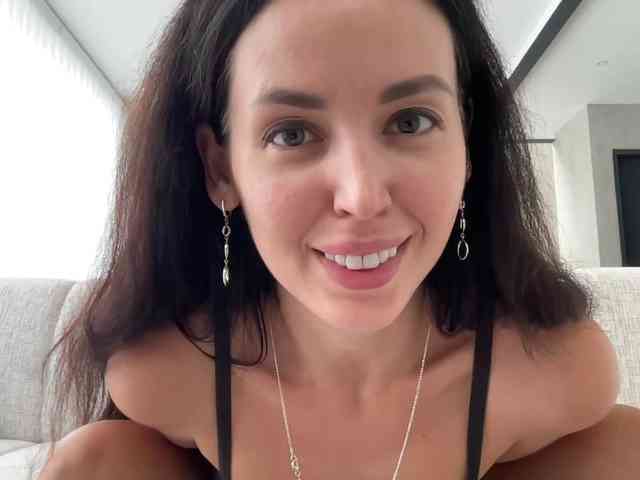 GoddessLaVitaBella webcam