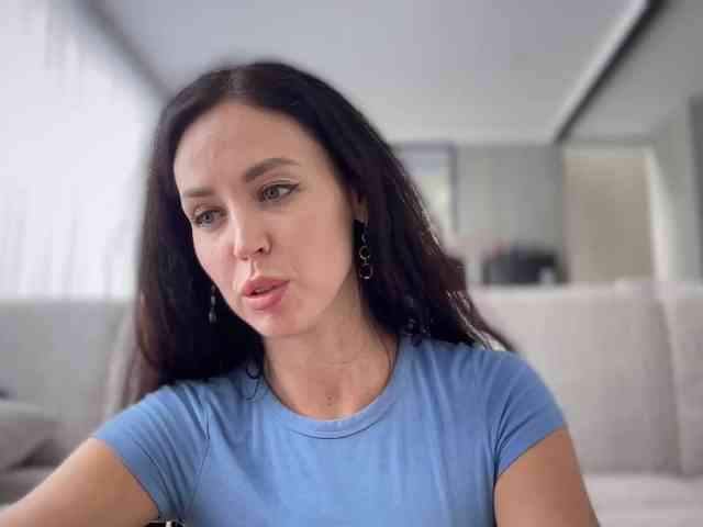 GoddessLaVitaBella webcam