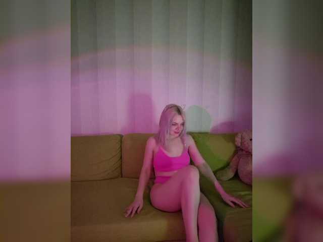 в попе у VirginiaSlims00