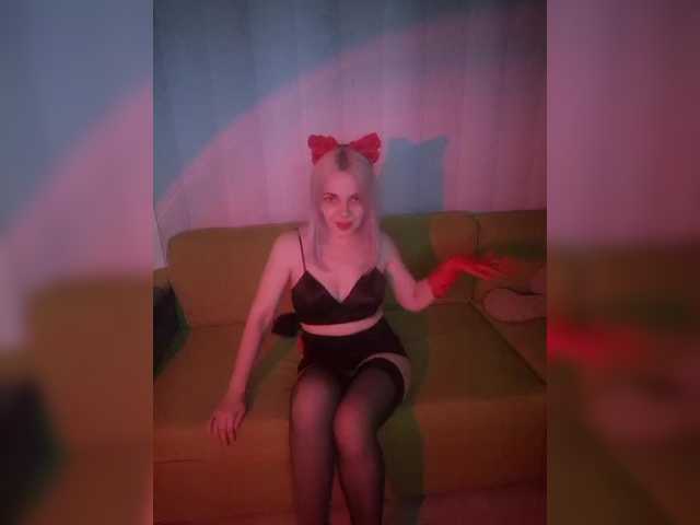 VirginiaSlims00 – webcam model profile photo