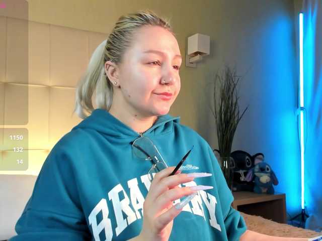 Debbie-Taylor's BongaCams show and profile