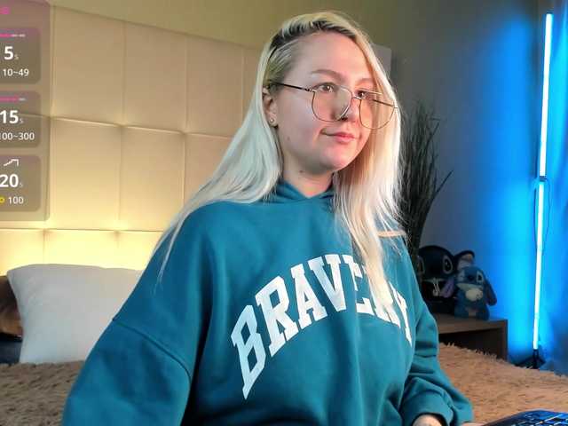 Debbie-Taylor's BongaCams show and profile