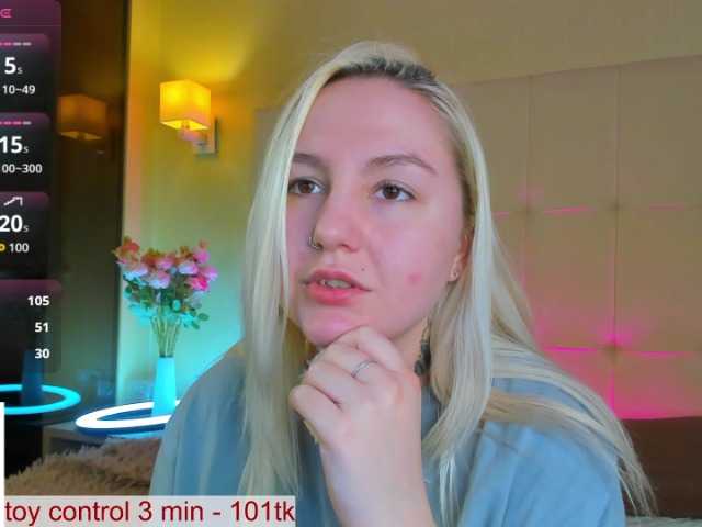 Debbie-Taylor's BongaCams show and profile