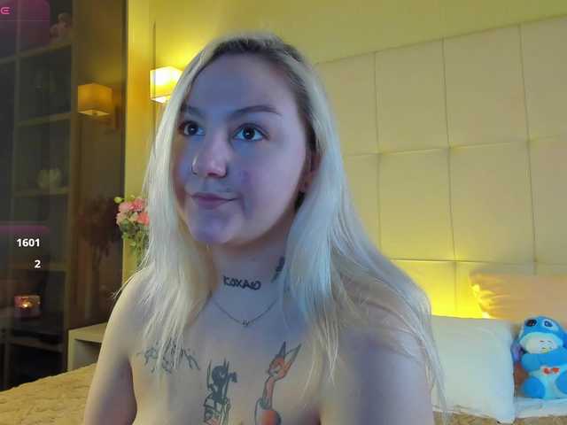 Debbie-Taylor's BongaCams show and profile