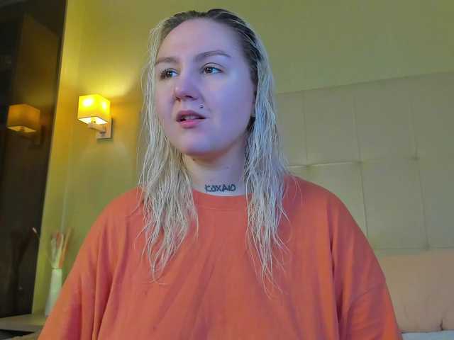 Debbie-Taylor's BongaCams show and profile