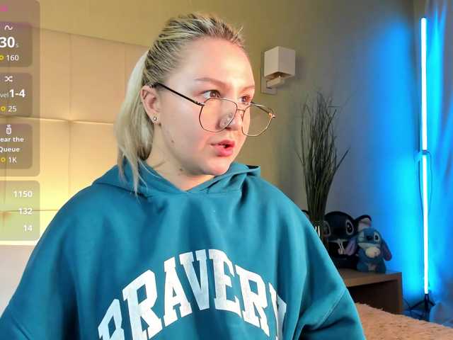 Debbie-Taylor's BongaCams show and profile