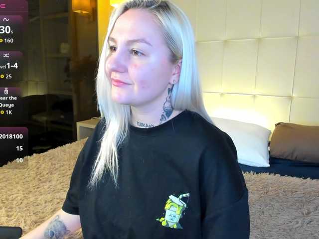 Debbie-Taylor's BongaCams show and profile