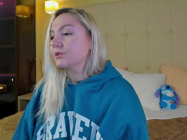 Debbie-Taylor's BongaCams show and profile