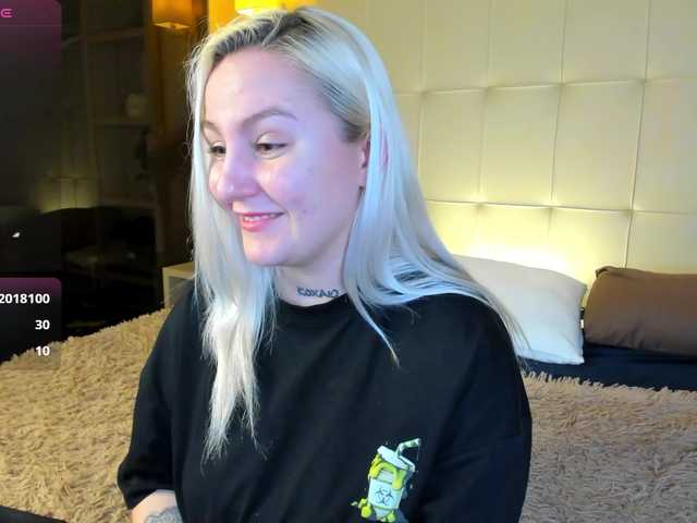 Debbie-Taylor's BongaCams show and profile