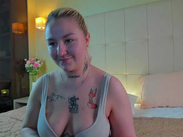 Debbie-Taylor's BongaCams show and profile