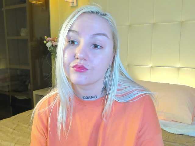 Debbie-Taylor's BongaCams show and profile