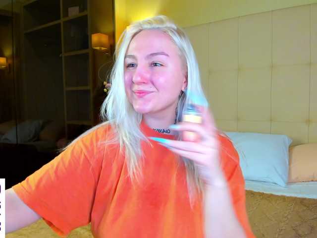 Debbie-Taylor's BongaCams show and profile