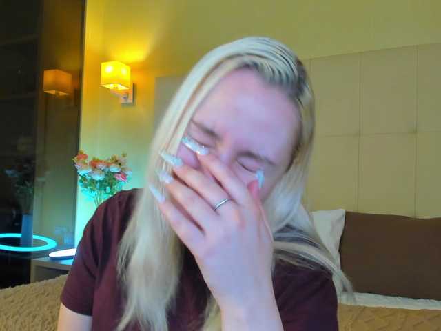 Debbie-Taylor's BongaCams show and profile