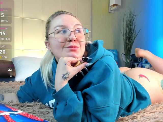 Debbie-Taylor's BongaCams show and profile