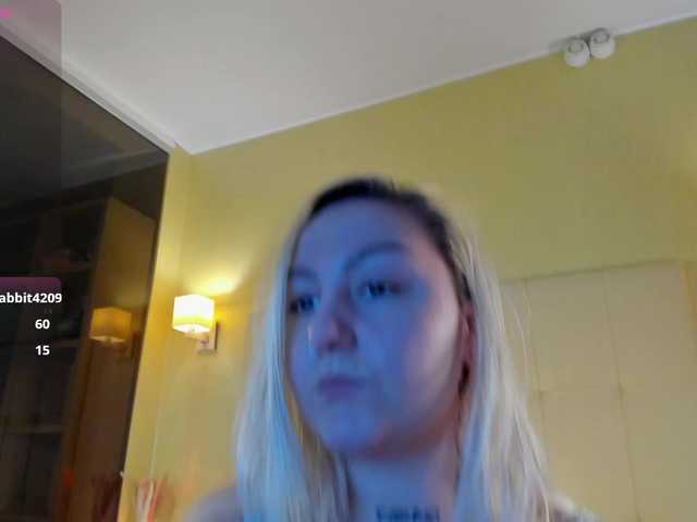 Debbie-Taylor's BongaCams show and profile