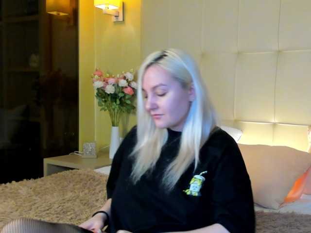 Debbie-Taylor's BongaCams show and profile