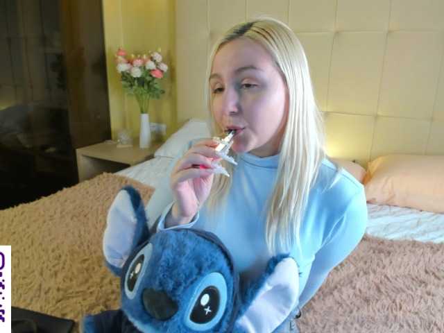 Debbie-Taylor's BongaCams show and profile