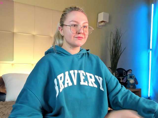 Debbie-Taylor's BongaCams show and profile