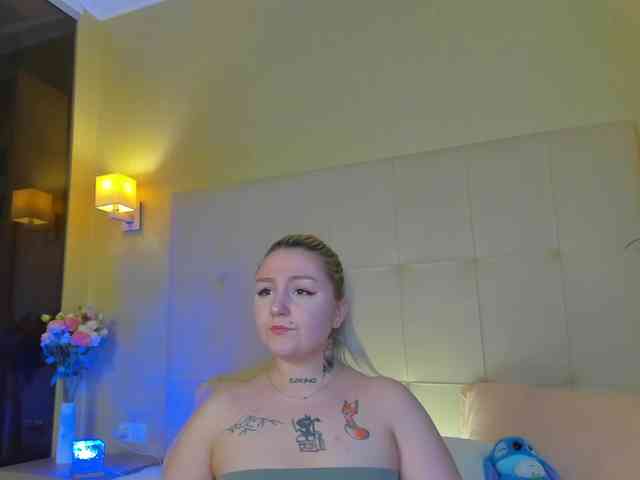 Debbie-Taylor webcam