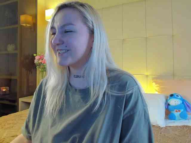 Debbie-Taylor webcam