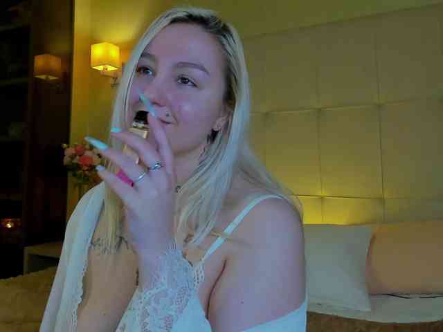 Debbie-Taylor webcam