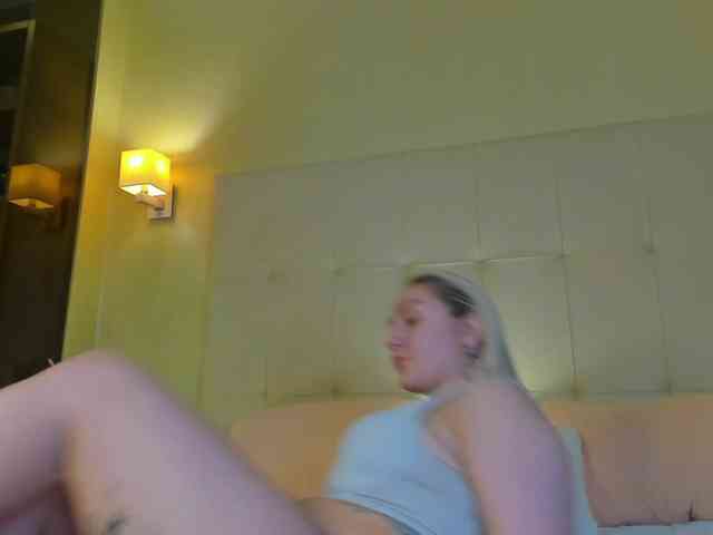 Debbie-Taylor webcam