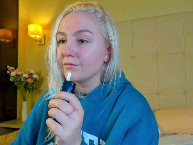 Debbie-Taylor webcam