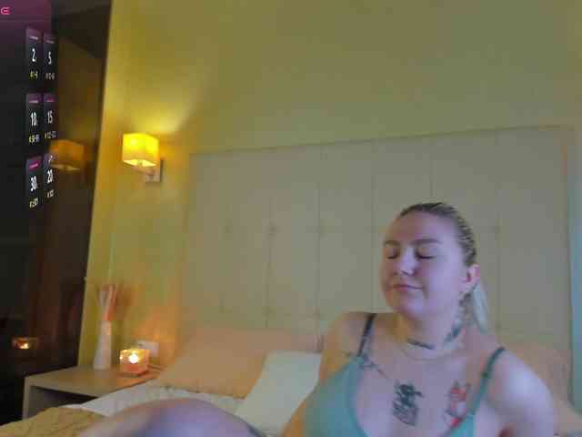 Debbie-Taylor webcam