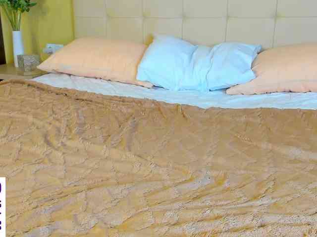 Debbie-Taylor webcam