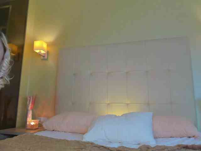 Debbie-Taylor webcam