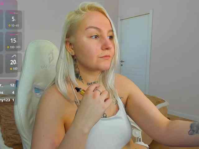 Debbie-Taylor webcam