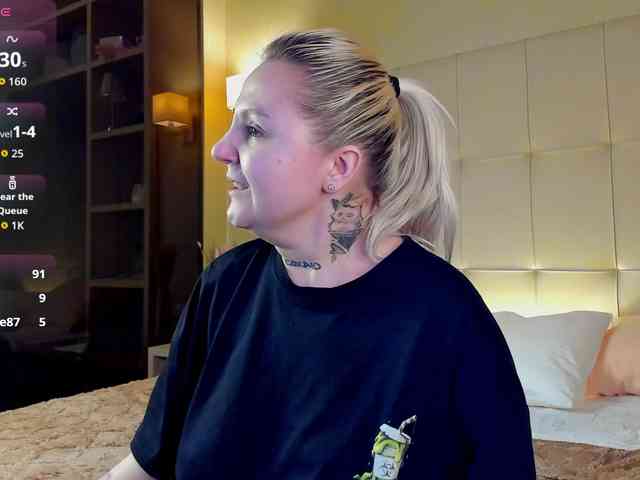 Debbie-Taylor webcam