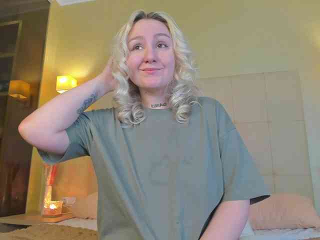 Debbie-Taylor webcam