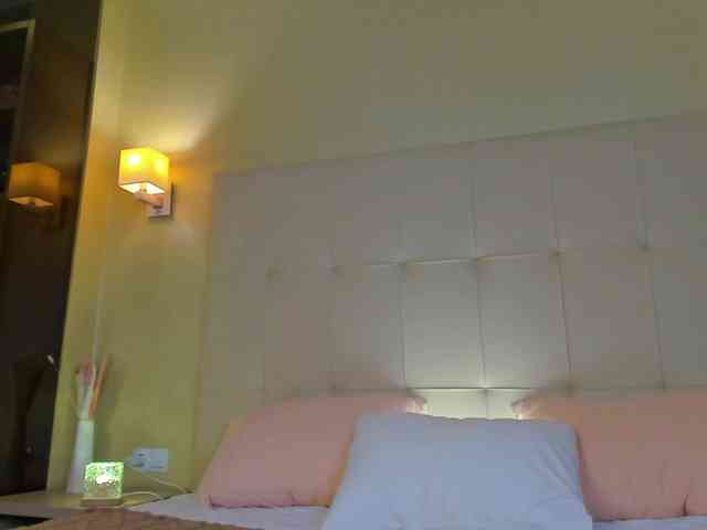 Debbie-Taylor webcam