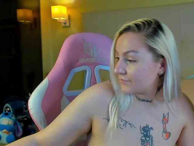 Debbie-Taylor webcam