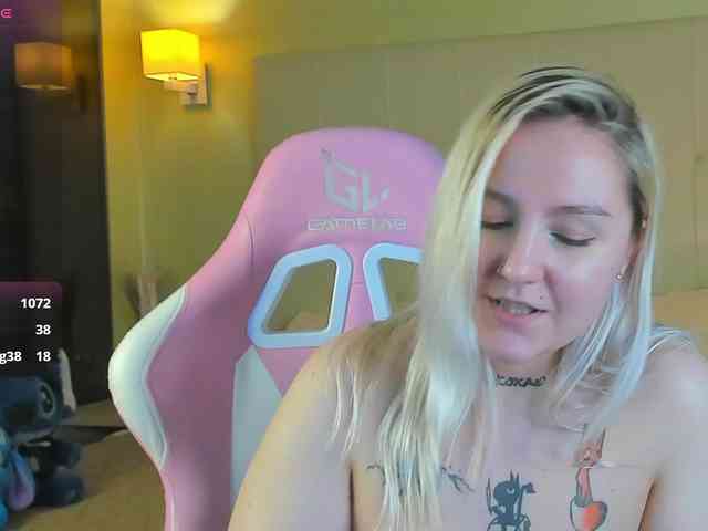 Debbie-Taylor webcam