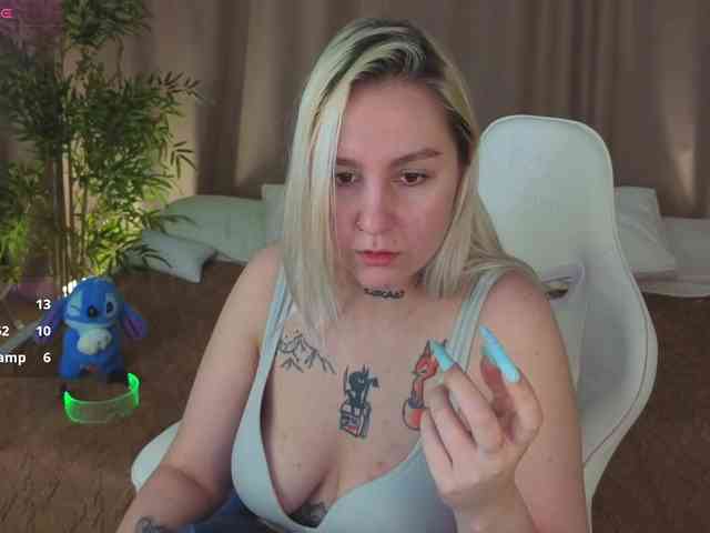 Debbie-Taylor webcam