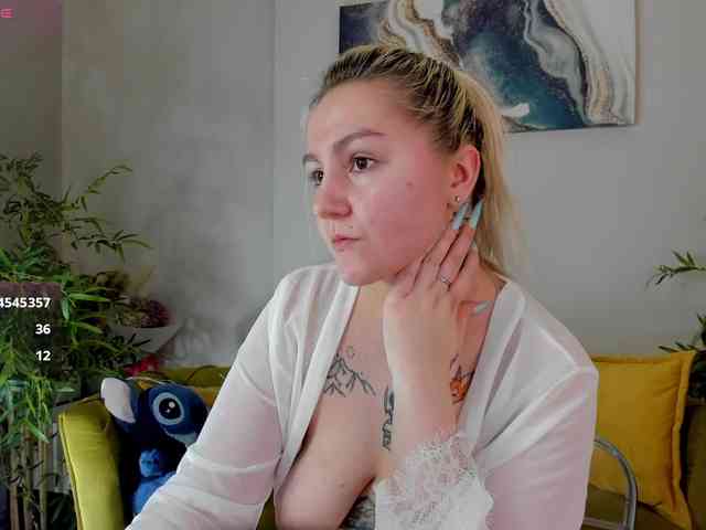 Debbie-Taylor webcam