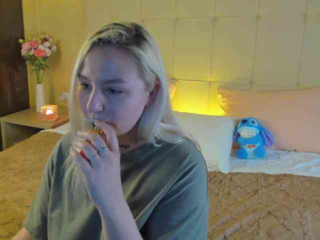 Debbie-Taylor webcam