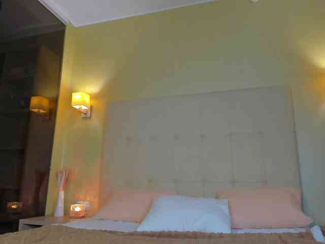 Debbie-Taylor webcam