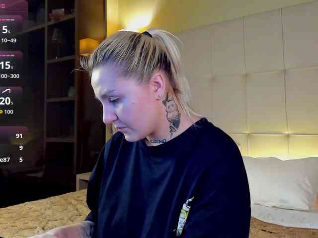 Debbie-Taylor webcam