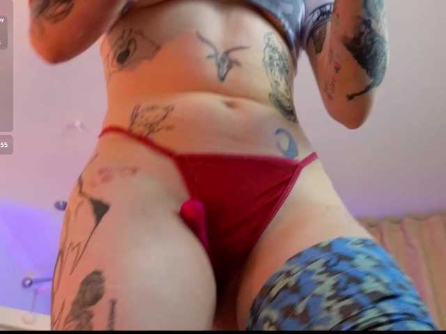 Lappyloo's BongaCams show and profile