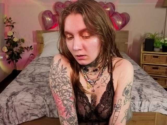 Lappyloo's BongaCams show and profile