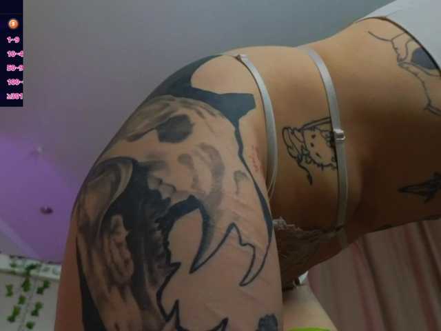 Lappyloo's BongaCams show and profile