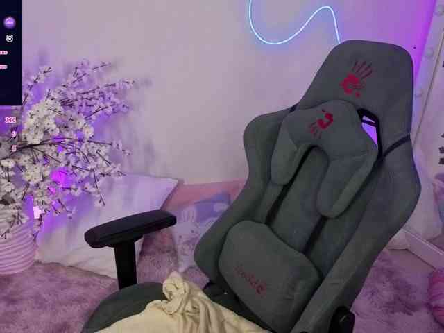 Lappyloo Live Webcam on BongaCams