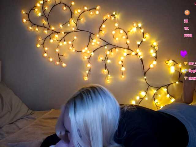 MisaMew's BongaCams show and profile