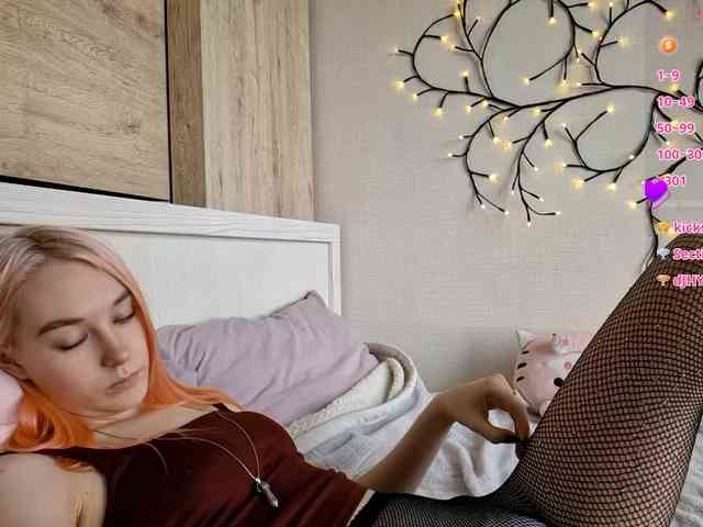 MisaMew Live Webcam on BongaCams