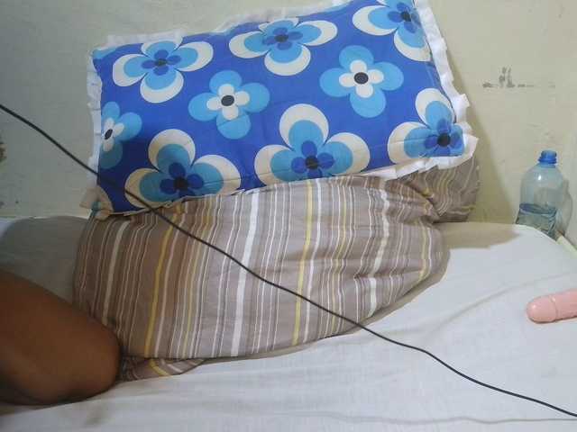 Delicacylicious's BongaCams show and profile