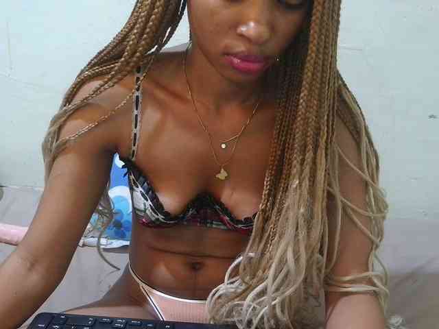 delicacylicious webcam