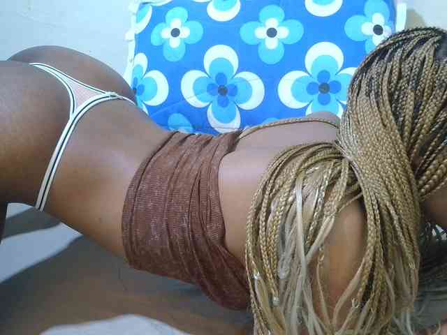 delicacylicious webcam